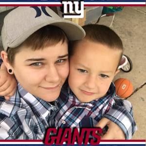 Meet your Posher, Katelyn